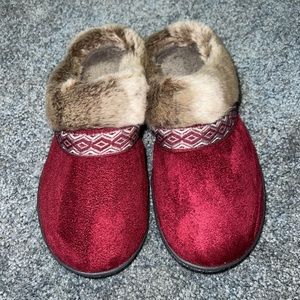 Isotoner Red Fur Lined Slippers